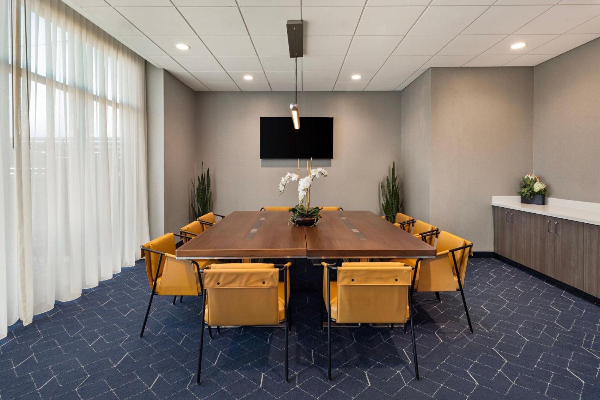 Courtyard By Marriott Bettendorf Luaran gambar
